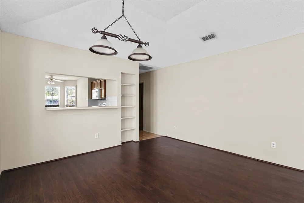 6508 Fairview Drive Watauga, TX 76148