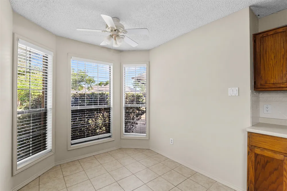 6508 Fairview Drive Watauga, TX 76148