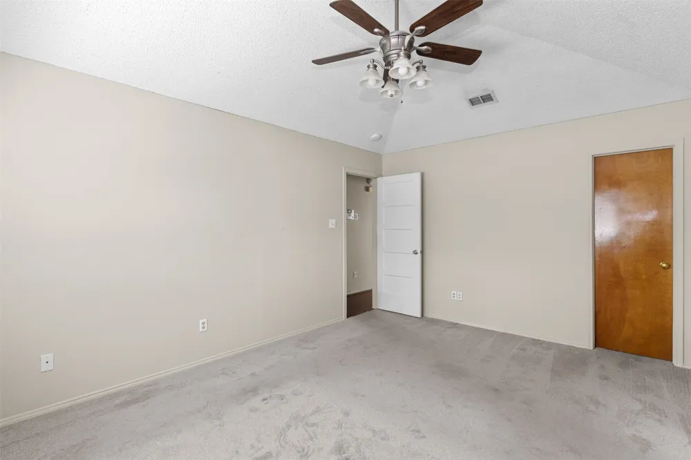 6508 Fairview Drive Watauga, TX 76148