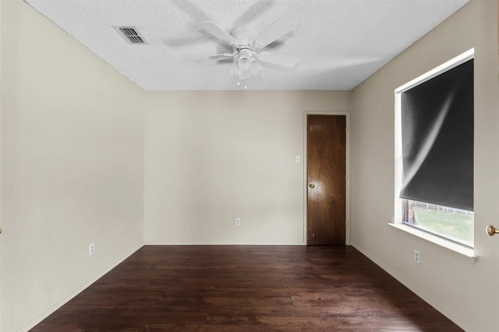 6508 Fairview Drive Watauga, TX 76148