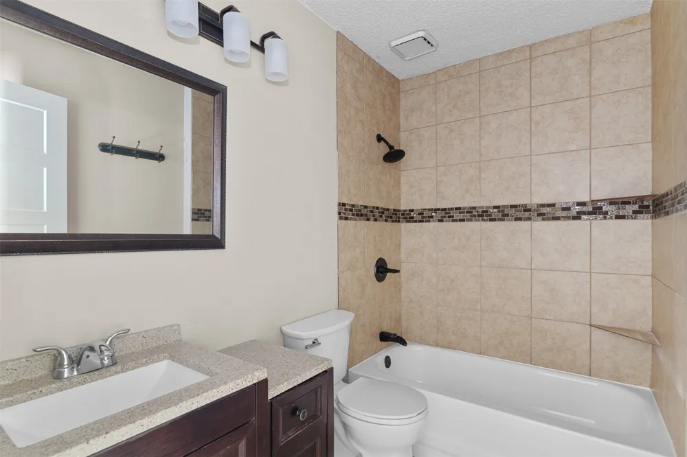 6508 Fairview Drive Watauga, TX 76148