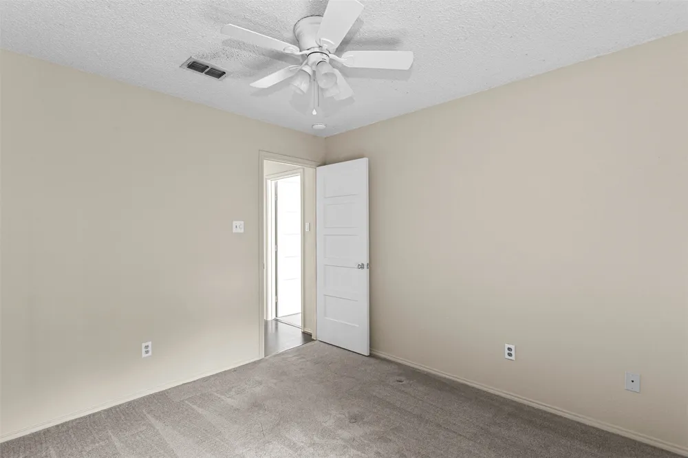 6508 Fairview Drive Watauga, TX 76148