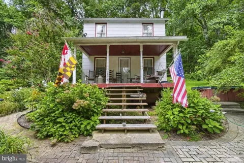 1834 DEEP RUN ROAD