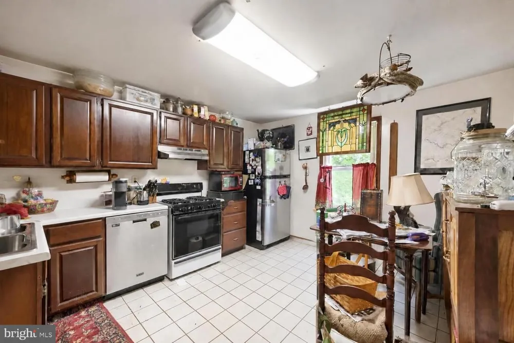 1834 DEEP RUN ROAD Whiteford, MD 21160