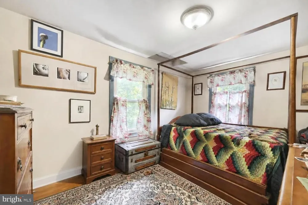 1834 DEEP RUN ROAD Whiteford, MD 21160