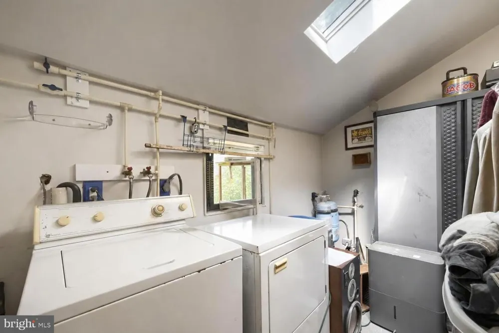 1834 DEEP RUN ROAD Whiteford, MD 21160