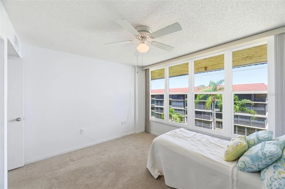 19701 GULF BOULEVARD #417 Indian Shores, FL 33785