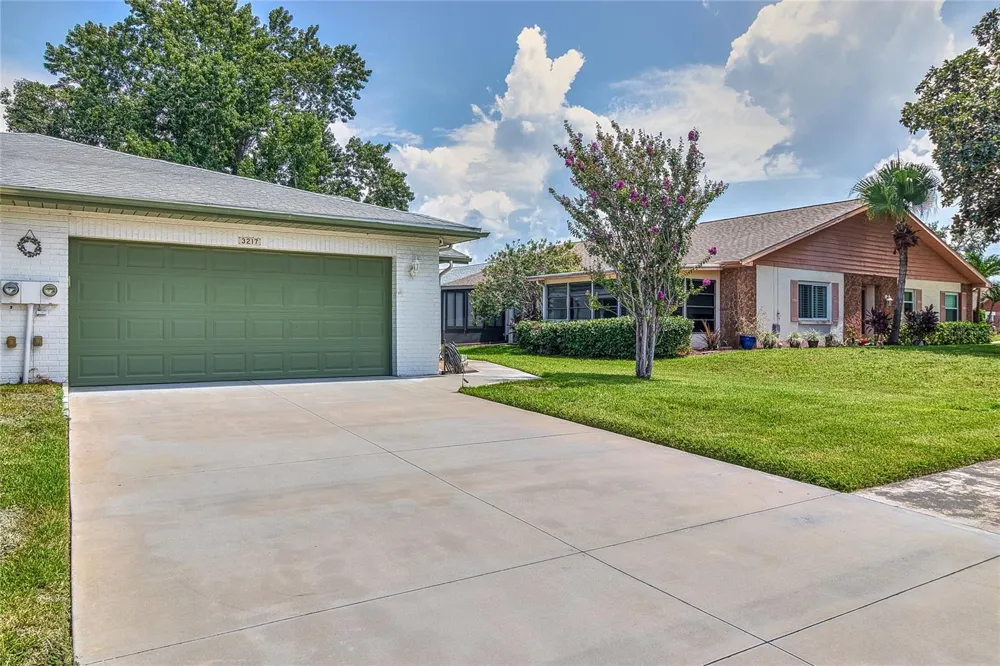 3217 MCMATH DRIVE Palm Harbor, FL 34684