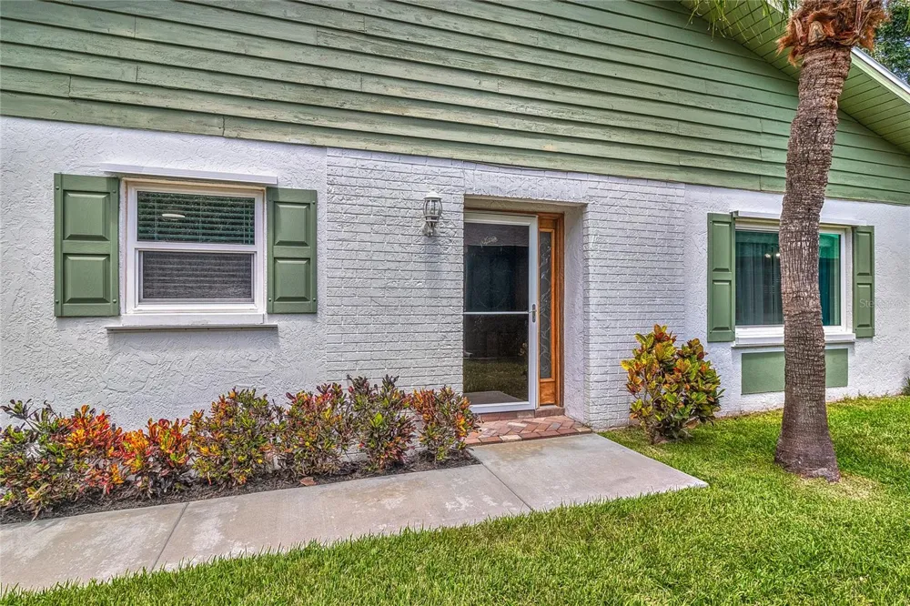 3217 MCMATH DRIVE Palm Harbor, FL 34684