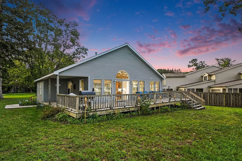 8 Shore Drive Casco Township, MI 49090