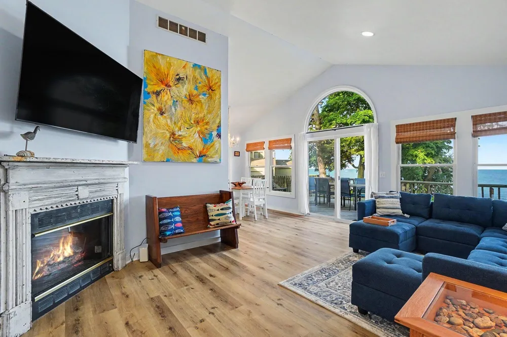 8 Shore Drive Casco Township, MI 49090
