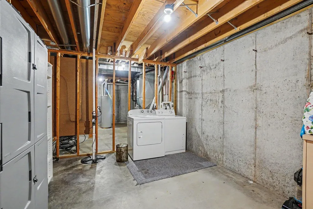 8 Shore Drive Casco Township, MI 49090