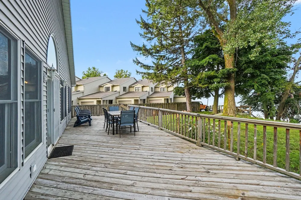 8 Shore Drive Casco Township, MI 49090