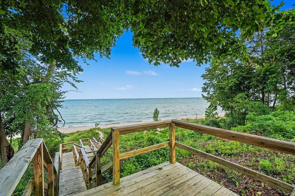 8 Shore Drive Casco Township, MI 49090