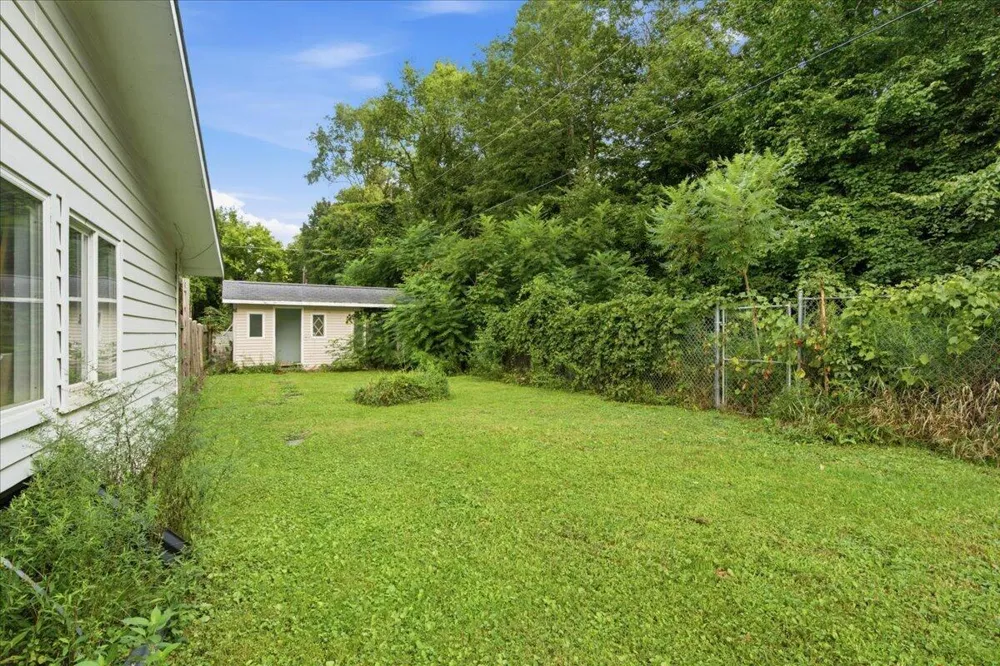 9129 3rd Street Oronoko Charter Township, MI 49103
