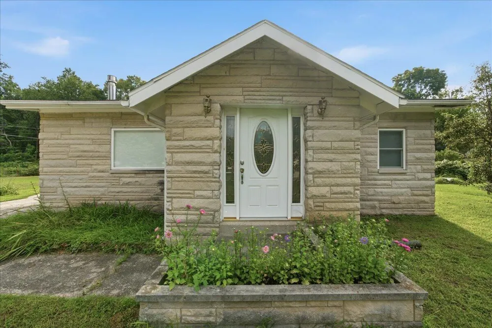 9129 3rd Street Oronoko Charter Township, MI 49103