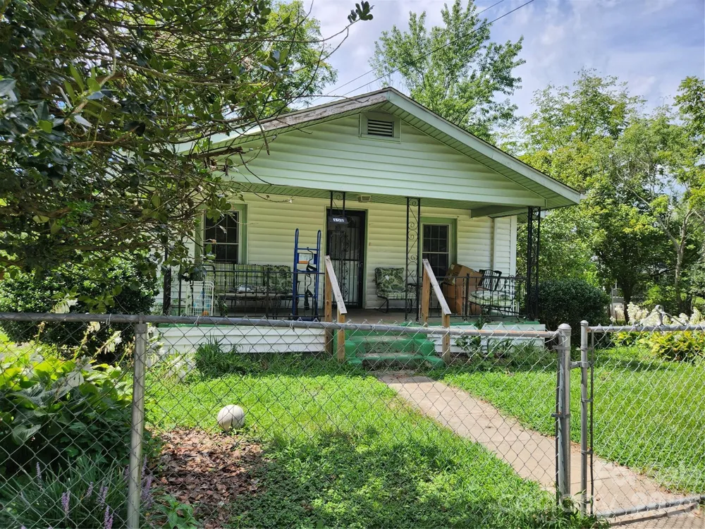 198 Fayetteville Street Asheville, NC 28806