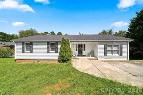 425 Heritage Farm Road