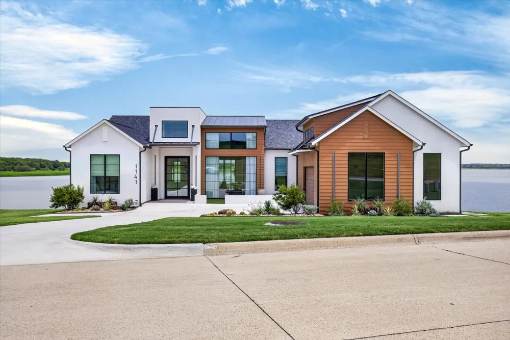 1141 Beacon Shore Road Kemp, TX 75143