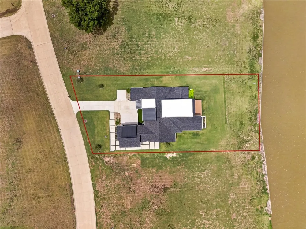 1141 Beacon Shore Road Kemp, TX 75143
