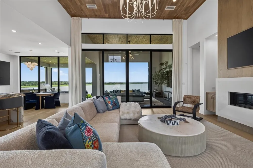 1141 Beacon Shore Road Kemp, TX 75143