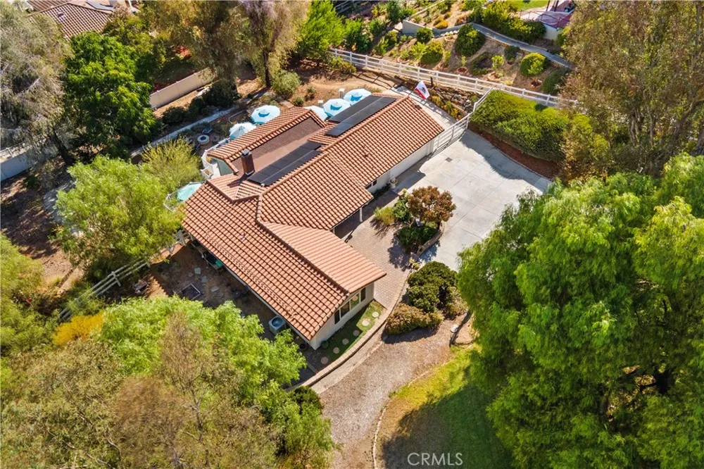30995 Via Norte Temecula, CA 92591