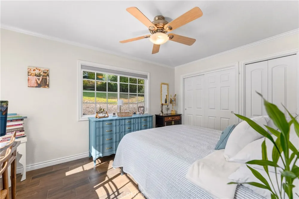 30995 Via Norte Temecula, CA 92591