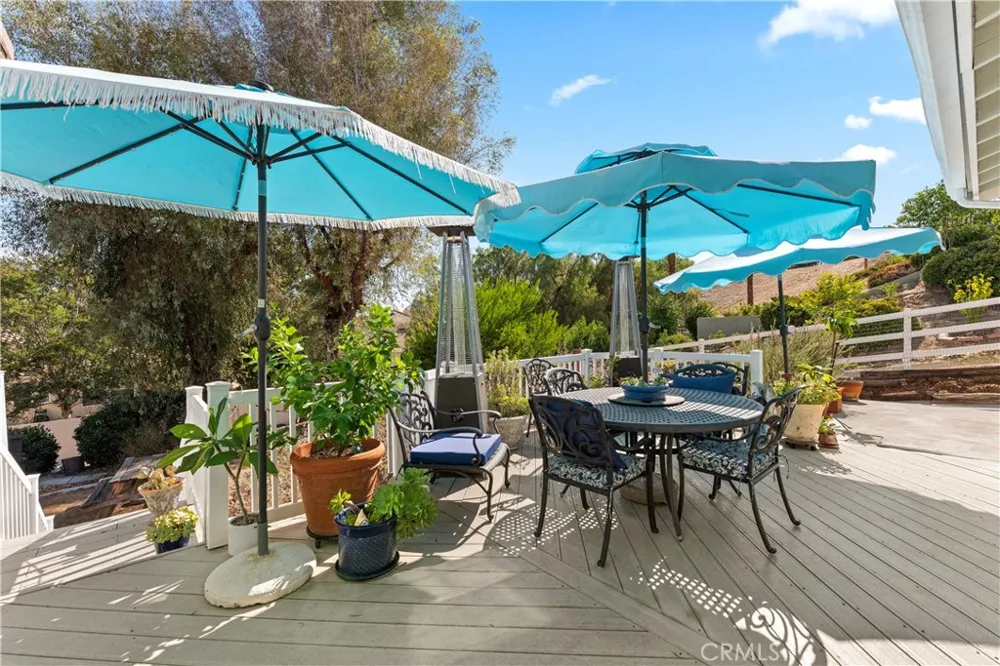 30995 Via Norte Temecula, CA 92591