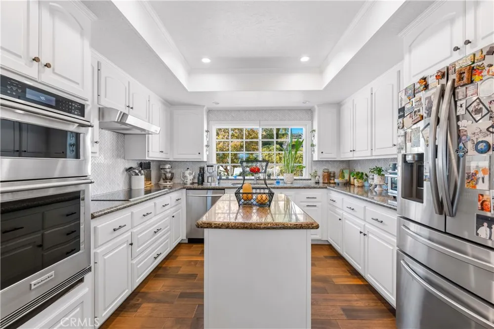 30995 Via Norte Temecula, CA 92591