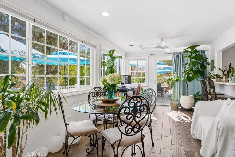 30995 Via Norte Temecula, CA 92591