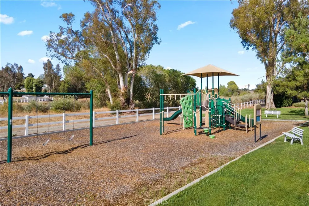 30995 Via Norte Temecula, CA 92591