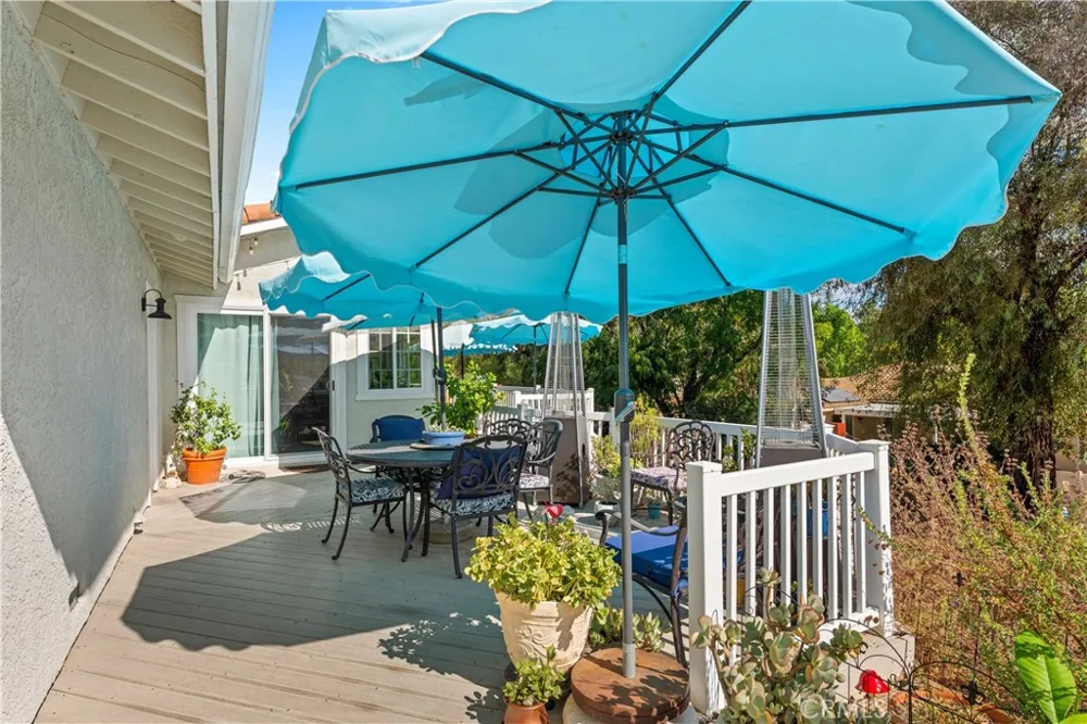 30995 Via Norte Temecula, CA 92591