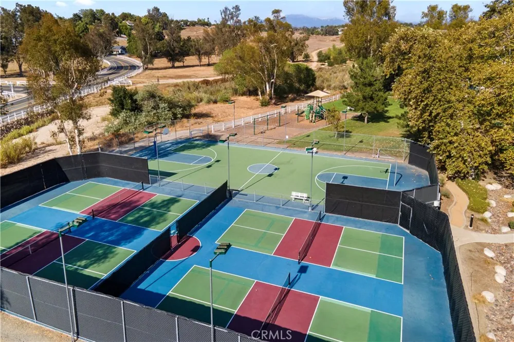 30995 Via Norte Temecula, CA 92591