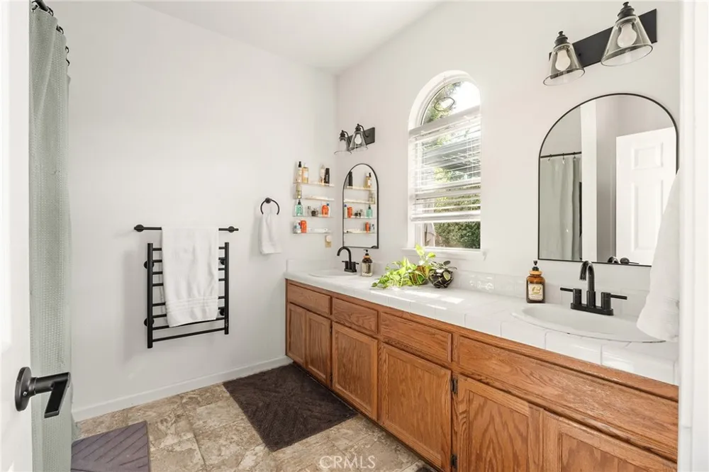 1918 Potter Chico, CA 95928