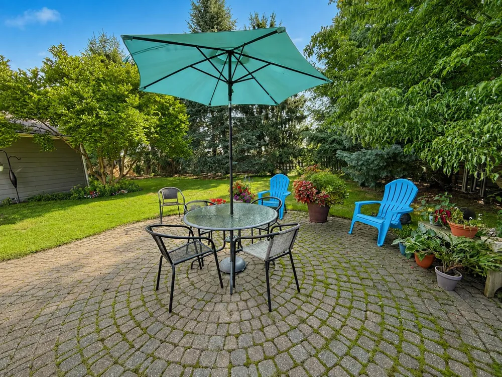 937 Farrell Avenue Kalamazoo, MI 49006