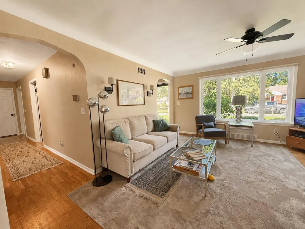 937 Farrell Avenue Kalamazoo, MI 49006