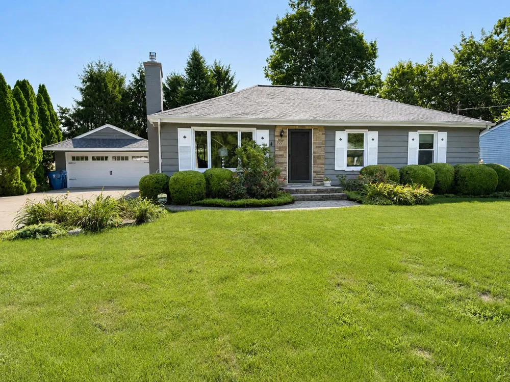 937 Farrell Avenue Kalamazoo, MI 49006