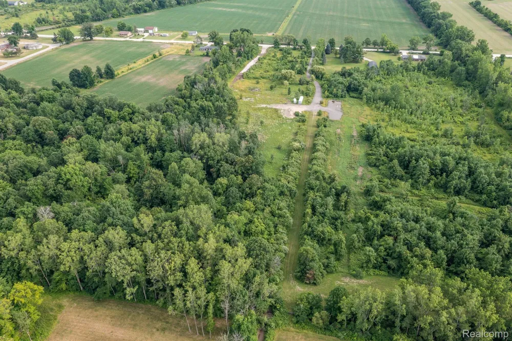 35191 31 Mile Road Lenox Township, MI 48050