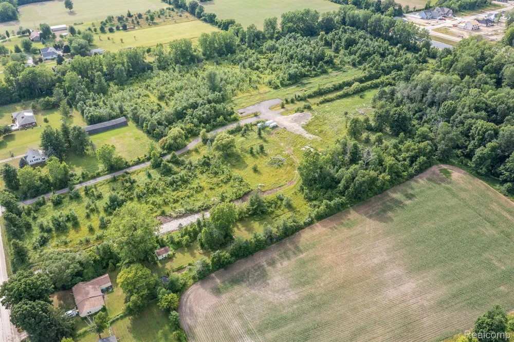 35191 31 Mile Road Lenox Township, MI 48050