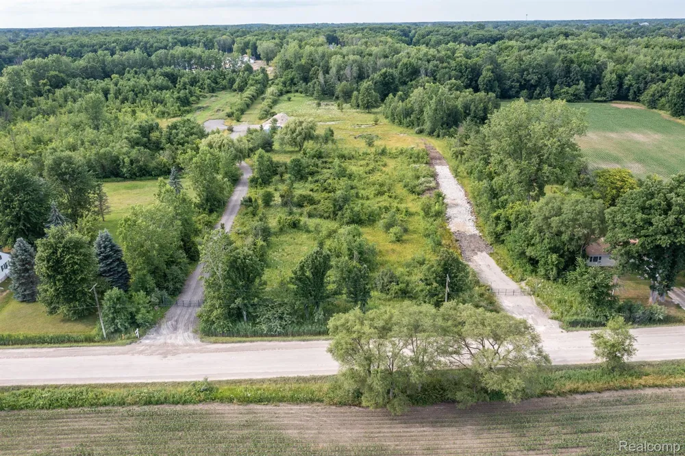 35191 31 Mile Road Lenox Township, MI 48050