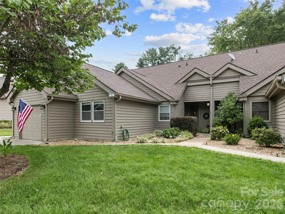 4 Tisha Lane Hendersonville, NC 28739