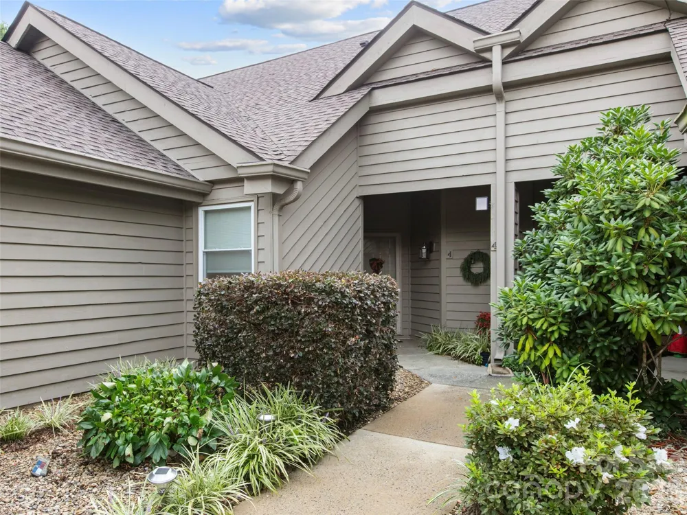 4 Tisha Lane Hendersonville, NC 28739