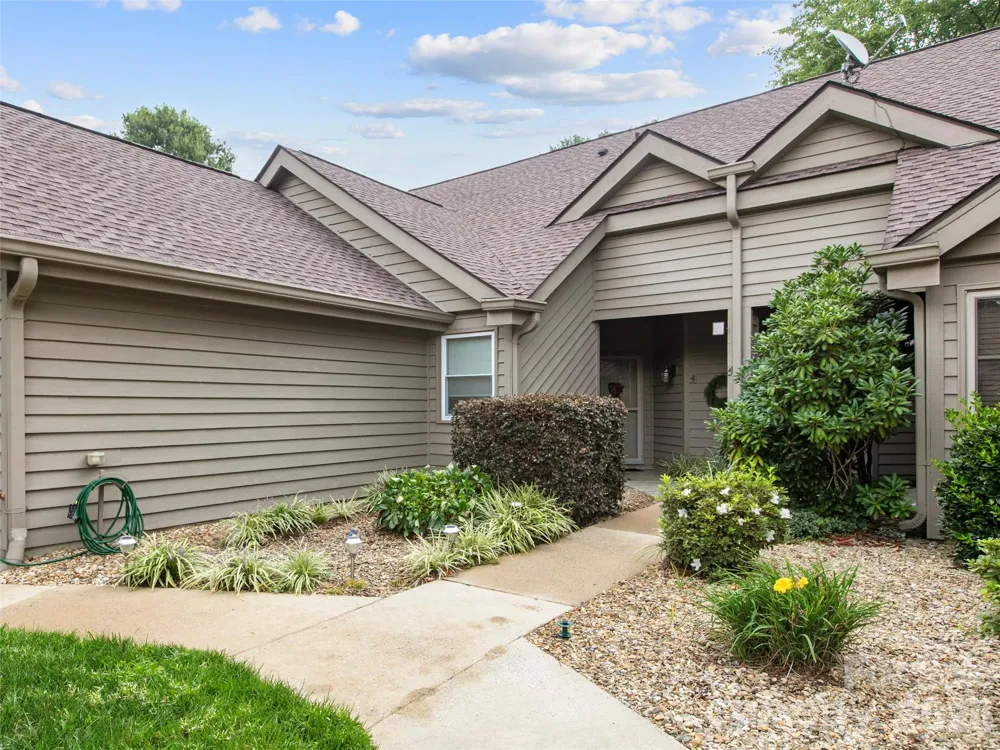 4 Tisha Lane Hendersonville, NC 28739