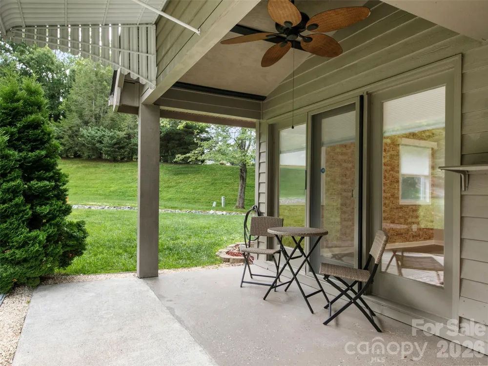 4 Tisha Lane Hendersonville, NC 28739