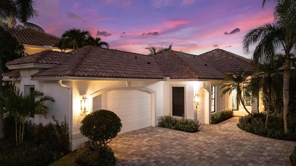 2570 Players Court Wellington, FL 33414
