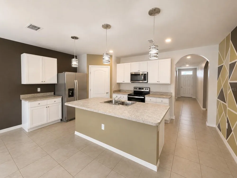 233 TIFFANY COURT Kissimmee, FL 34758