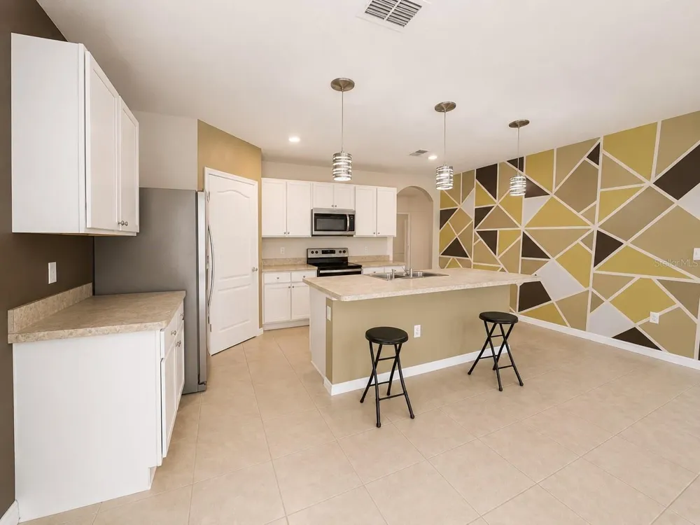 233 TIFFANY COURT Kissimmee, FL 34758