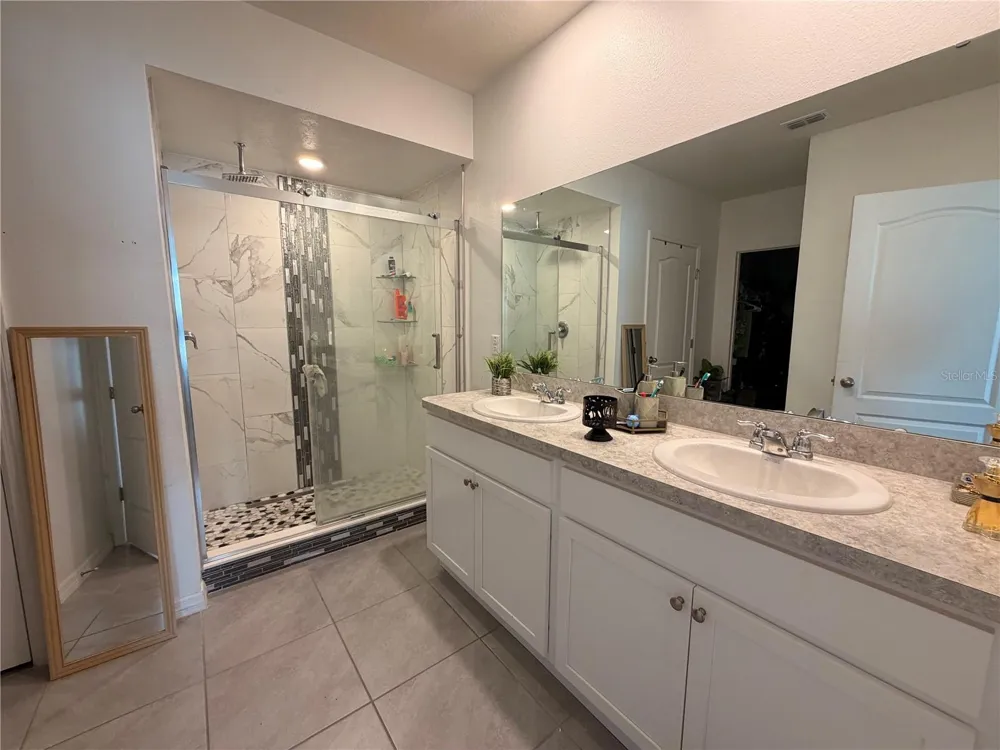 233 TIFFANY COURT Kissimmee, FL 34758