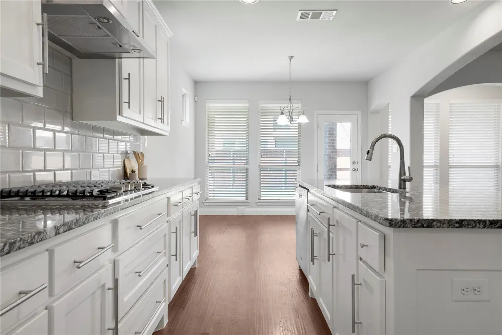 16105 Benbrook Boulevard Prosper, TX 75078