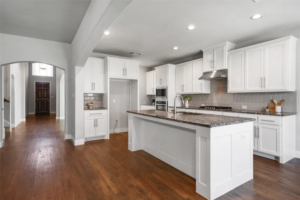 16105 Benbrook Boulevard Prosper, TX 75078